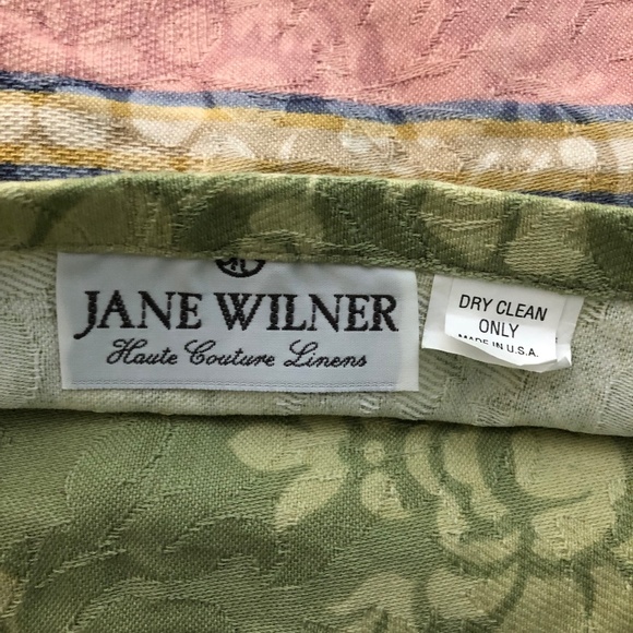 Jane Wilner Designs set of 2 euro pillow shams Hillhouse jacquard floral - Picture 4 of 4